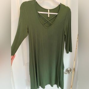 3/4 length sleeve piko tunic.